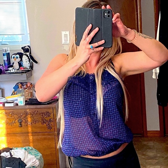 Blue Sheer Faux Button Top with Lace Detail - Picture 5 of 7